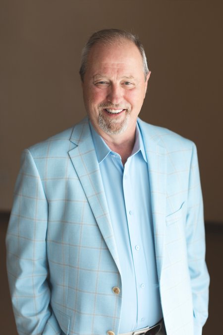 Hall Planning Commissioner Stan Hunt to run for District 3 county seat